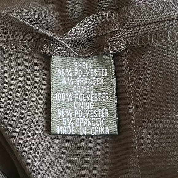 •Adrianna Papell• Fitted Occasion Dress with Mesh Inserts - Size 4 - Picture 8 of 9